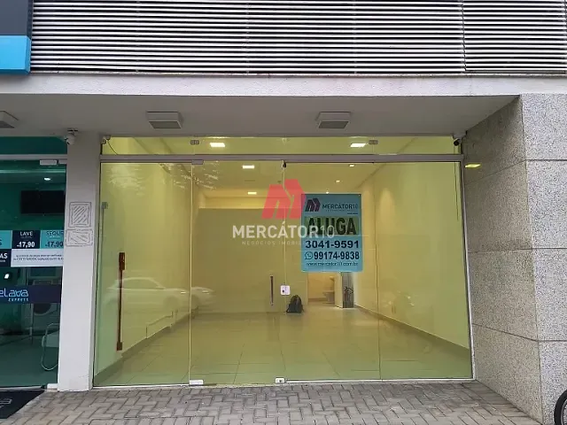 Comercial com 68m², para alugar, no bairro Vila Nova em Blumenau