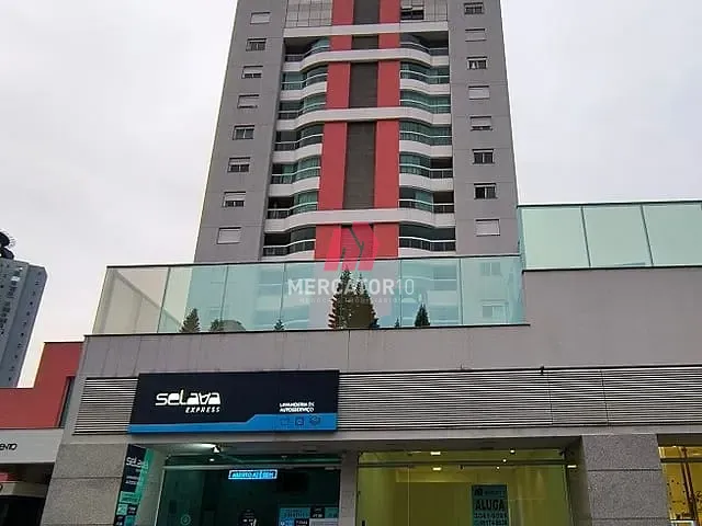 Comercial com 68m², para alugar, no bairro Vila Nova em Blumenau