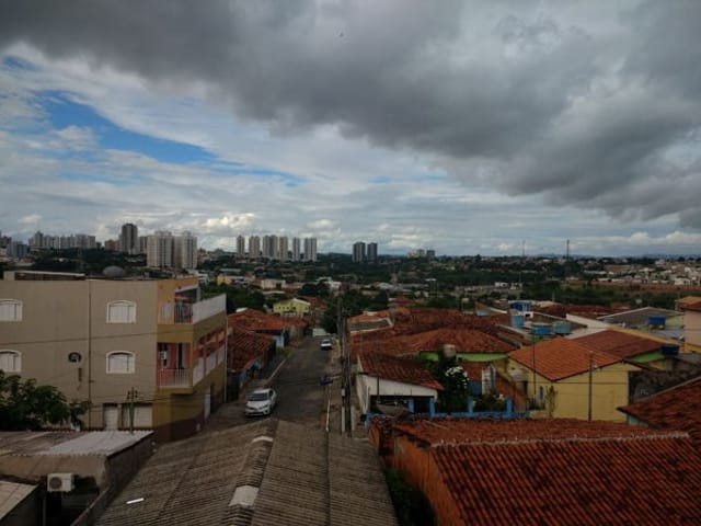 Galpão / Barracão com 404m², à venda, no bairro Santo Antônio do Pedregal em Cuiabá