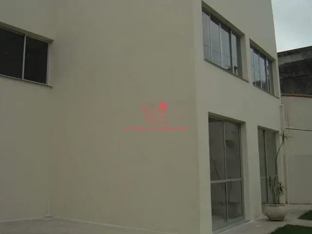 Loja à venda ou para alugar, no bairro BENTO FERREIRA em Vitoria