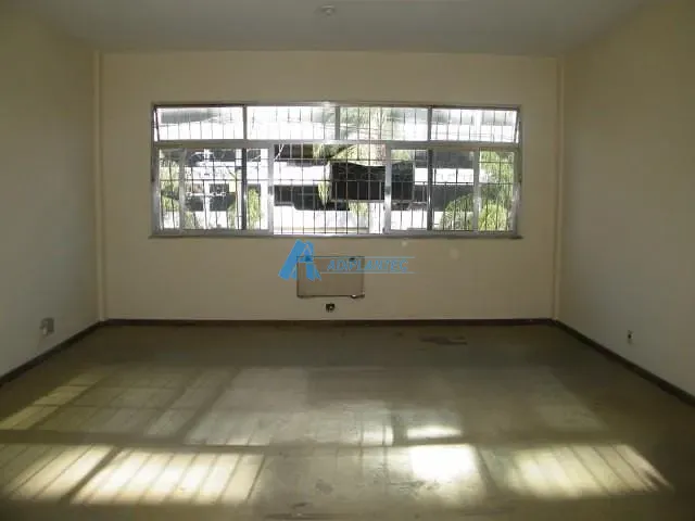Conjunto comercial para alugar, no bairro PENHA CIRCULAR em Rio De Janeiro