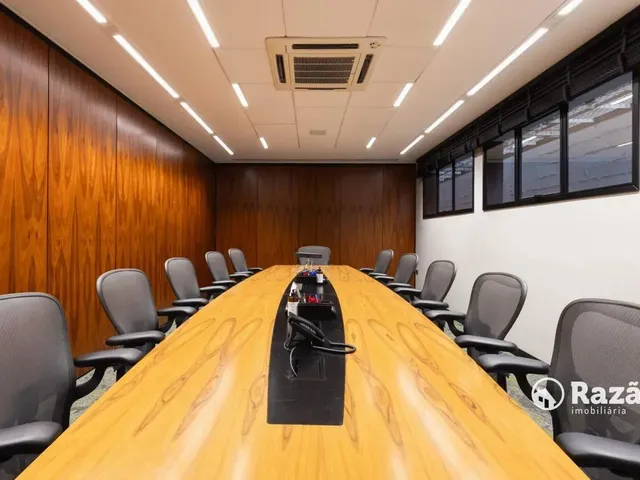 Comercial para alugar, no bairro Hauer em Curitiba