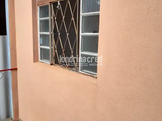 Galpão / Barracão com 300m², à venda, no bairro Rodocentro em Londrina