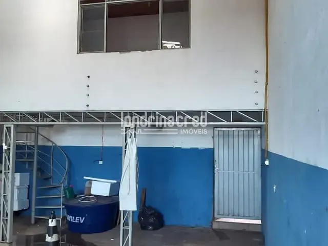 Galpão / Barracão com 300m², à venda, no bairro Rodocentro em Londrina