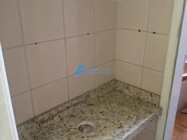 Conjunto comercial para alugar, no bairro PENHA CIRCULAR em Rio De Janeiro