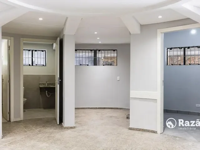 Comercial para alugar, no bairro Portão em Curitiba