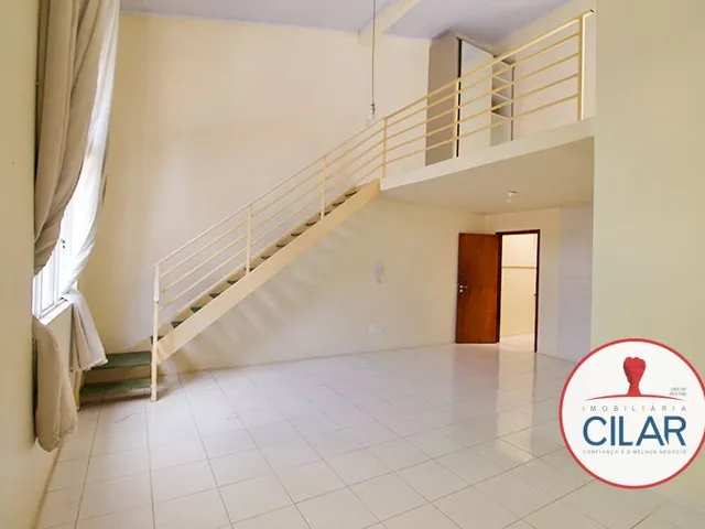 Comercial à venda, no bairro Centro em Curitiba