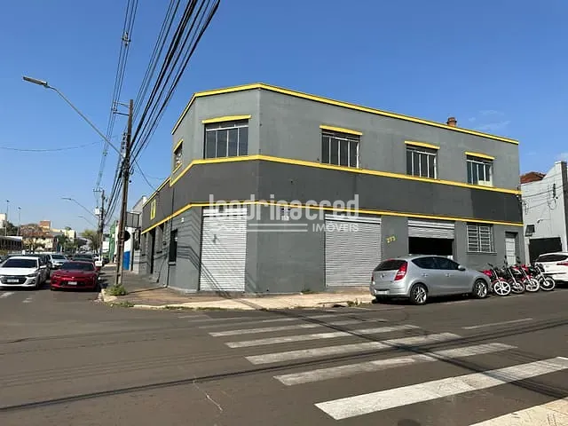 Prédio com 300m², à venda, no bairro Vila Matarazzo em Londrina
