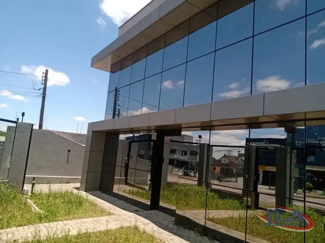 Comercial para alugar, no bairro São Lourenço em Curitiba