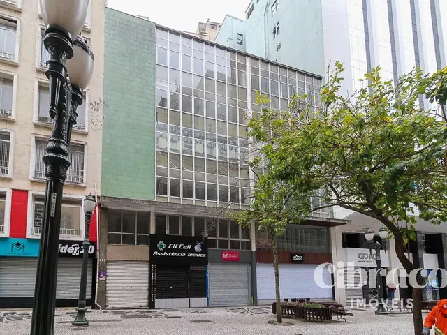 Comercial para alugar, no bairro Centro em Curitiba