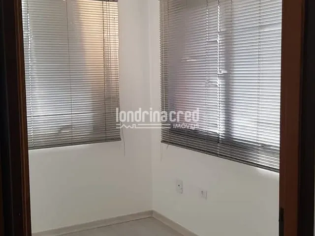 Sala com 70m², à venda, no bairro Centro em Londrina