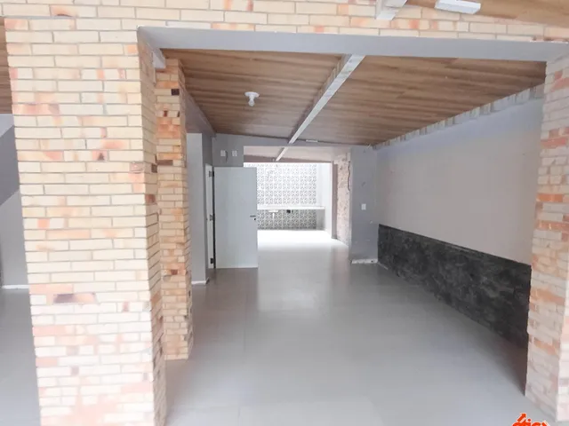 Comercial para alugar, no bairro NAZARE em Belém