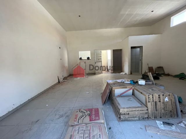 Comercial para alugar, no bairro Residencial Mombaça em Pindamonhangaba