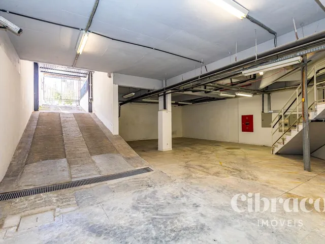 Comercial para alugar, no bairro Rebouças em Curitiba