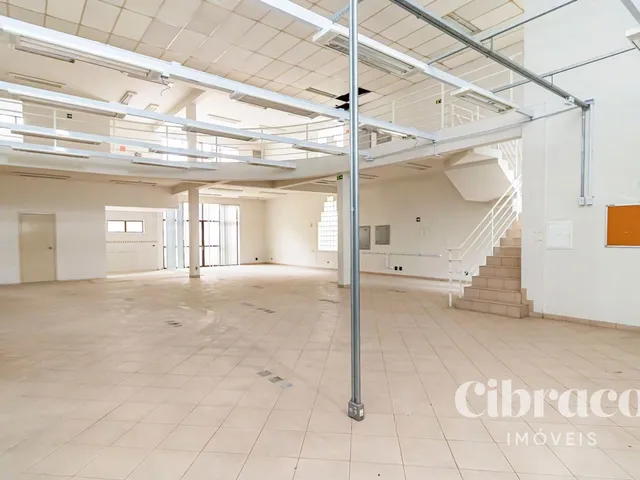Comercial para alugar, no bairro Alto da Rua XV em Curitiba
