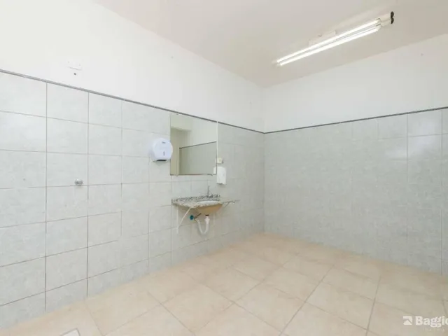 Comercial à venda, no bairro Santa Felicidade em Curitiba