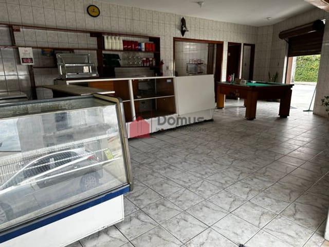 Loja para alugar, no bairro Vila Rica em Pindamonhangaba