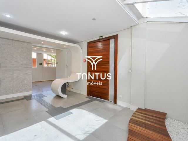 Comercial para alugar, no bairro Bacacheri em Curitiba