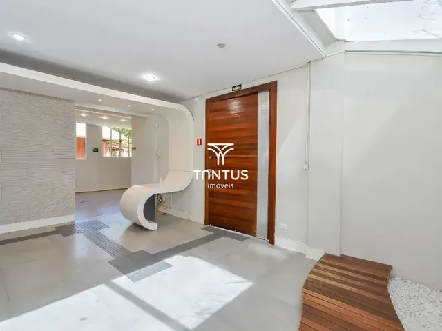 Comercial para alugar, no bairro Bacacheri em Curitiba