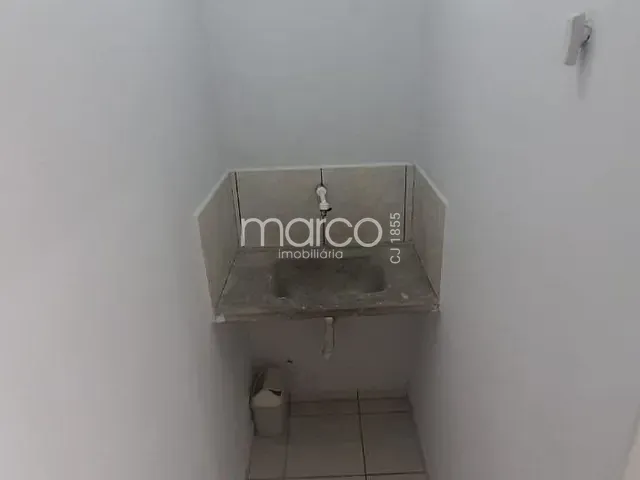 Comercial para alugar, no bairro Setor Campinas em Goiânia