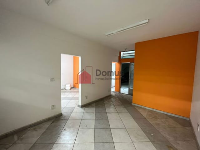 Comercial com 273m², à venda, no bairro Centro em Taubaté