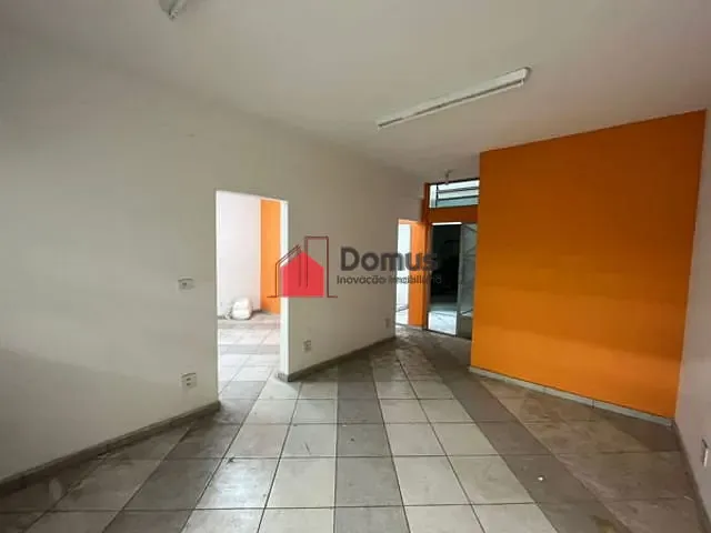 Comercial com 273m², à venda, no bairro Centro em Taubaté