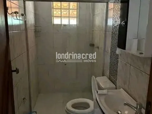Loja com 2400m², à venda, no bairro Santa Felicidade em Cascavel