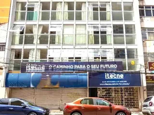Comercial à venda, no bairro Centro em Curitiba