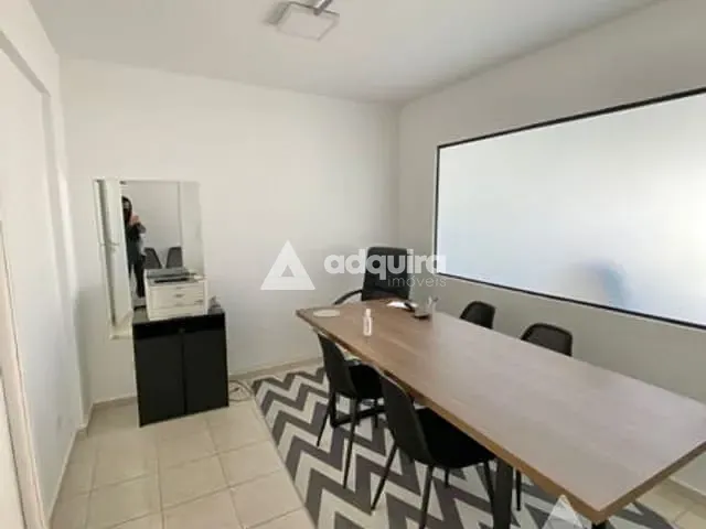 Sala com 62m², para alugar, no bairro Centro em Ponta Grossa