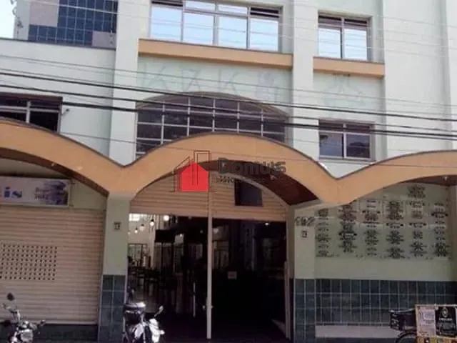 Sala à venda, no bairro Centro em Pindamonhangaba
