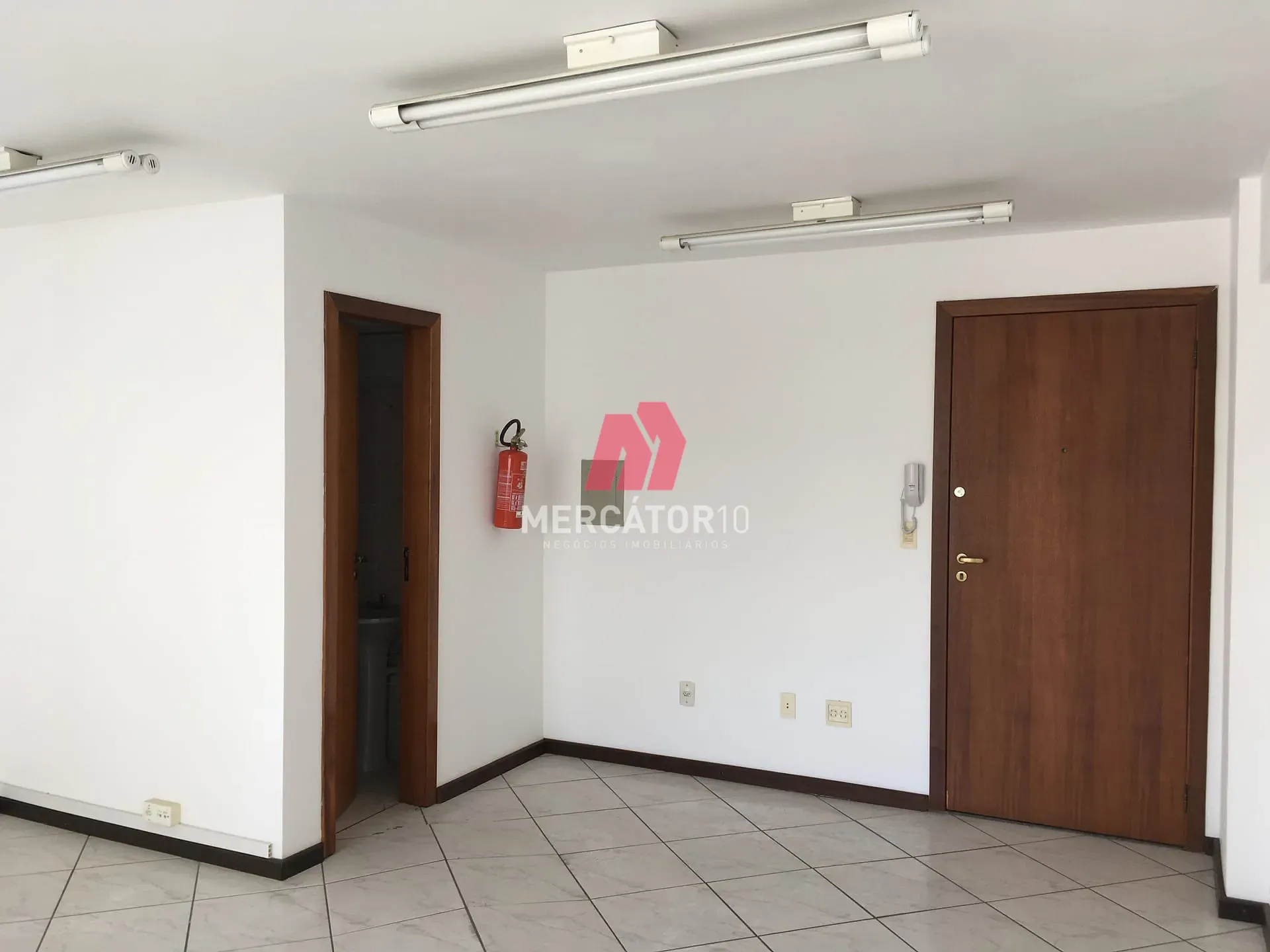 Comercial para Locação 1 Vaga, Centro, Blumenau - SC | Edifício W. Rodacki — foto 4
