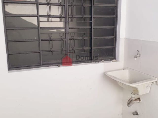 Sala para alugar, no bairro Chácara Galega em Pindamonhangaba