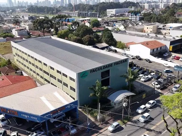Comercial para alugar, no bairro Orleans em Curitiba