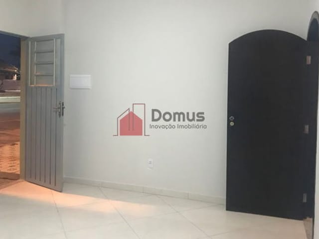 Comercial para alugar, no bairro São Benedito em Pindamonhangaba