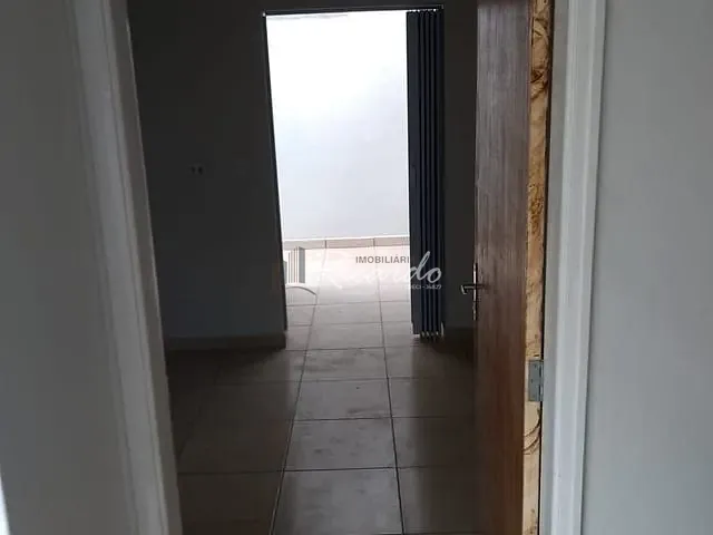 Sala com 70m² 1 quarto e 1 banheiro, para alugar, no bairro Centro em Arapongas