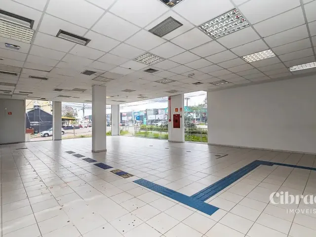 Comercial para alugar, no bairro Bairro Alto em Curitiba