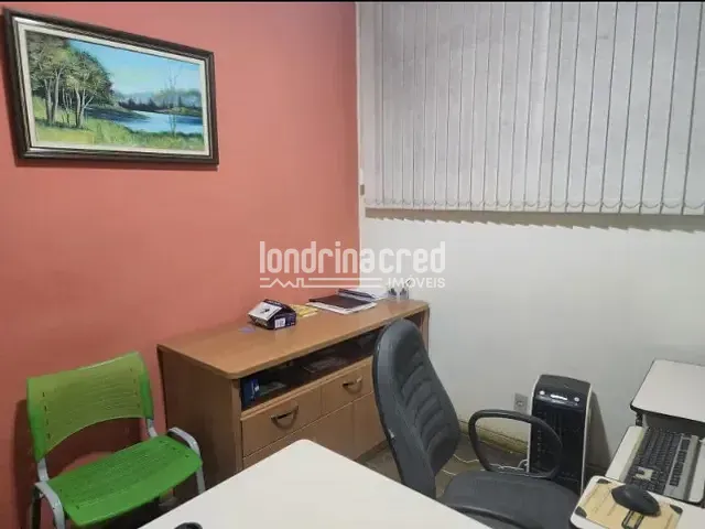 Sala com 52m², à venda, no bairro Centro em Londrina
