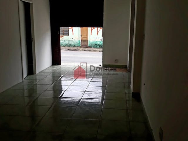 Comercial para alugar, no bairro Santana em Pindamonhangaba