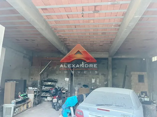 Comercial com 206m², à venda, no bairro Jardim Ismênia em São José Dos Campos