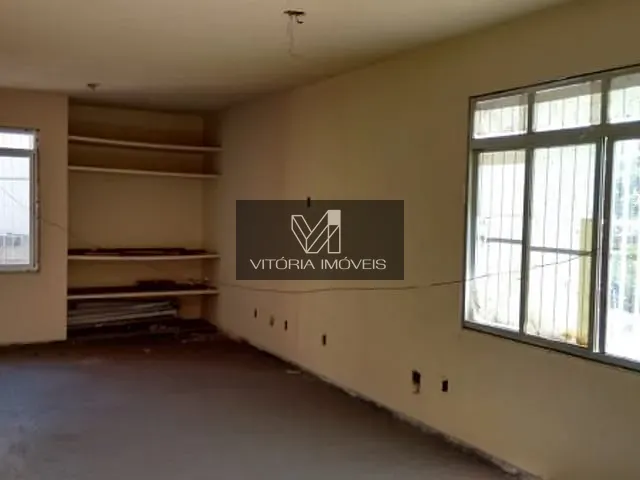 Casa com 400m², para alugar, no bairro BENTO FERREIRA em Vitoria