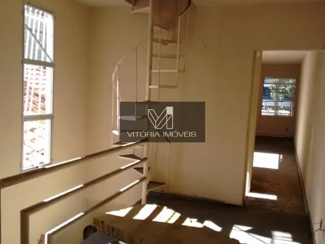 Casa com 400m², para alugar, no bairro BENTO FERREIRA em Vitoria