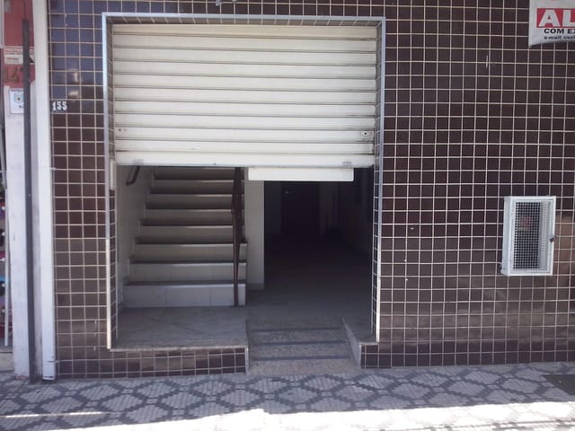 Sala para alugar, no bairro Centro em Pindamonhangaba
