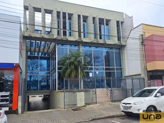 Comercial à venda, no bairro HAUER em Curitiba