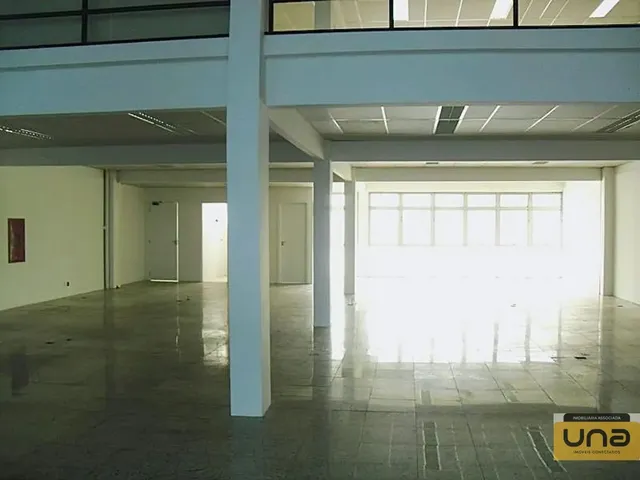 Comercial à venda, no bairro HAUER em Curitiba