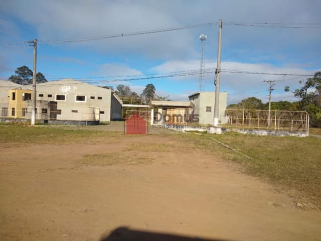 Galpão / Barracão com 26000m², à venda, no bairro Ponte Nova em Lorena