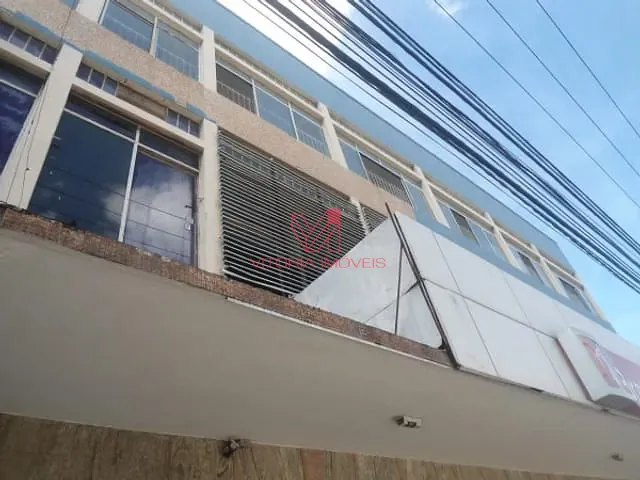 Comercial com 6500m², à venda ou para alugar, no bairro JUCUTUQUARA em Vitoria