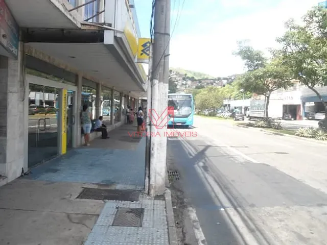 Comercial com 6500m², à venda ou para alugar, no bairro JUCUTUQUARA em Vitoria