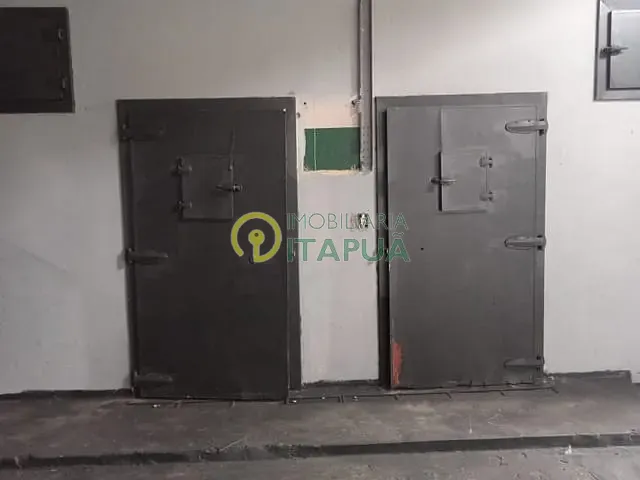 Galpão / Barracão com 250m², para alugar, no bairro Waldemar Hauer em Londrina