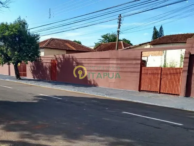 Terreno com 581m², à venda, no bairro Centro em Londrina