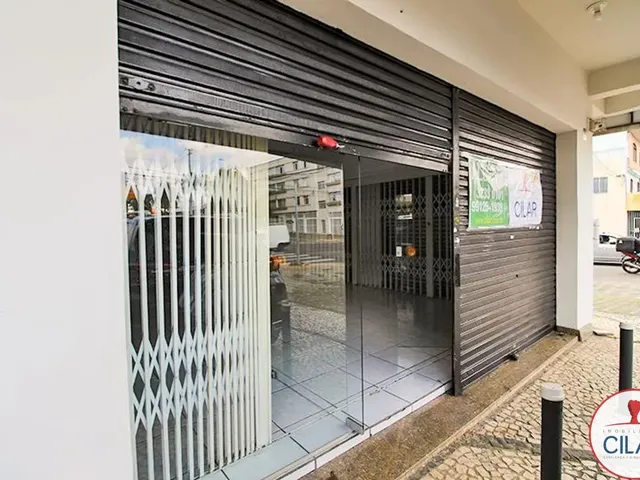 Comercial para alugar, no bairro Rebouças em Curitiba